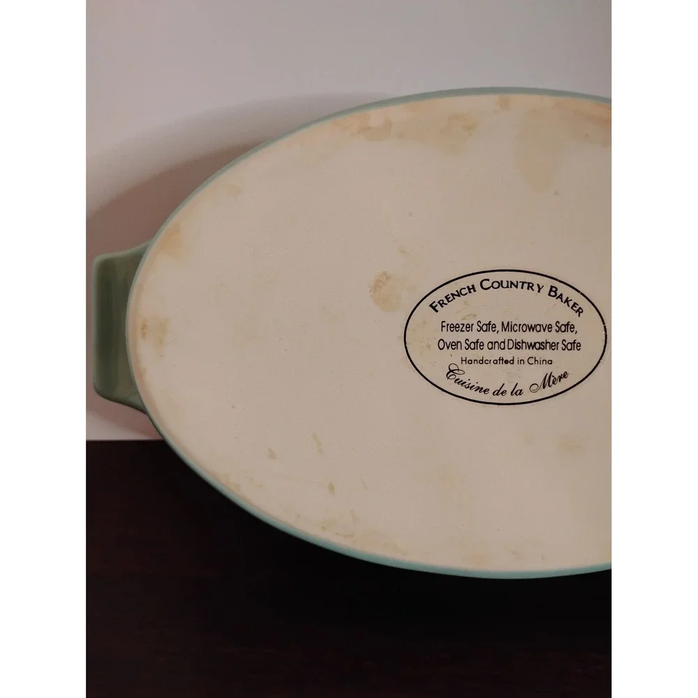 French Country Baker Cuisine de la Mere Mint Green Oval Ceramic Casserole Dish